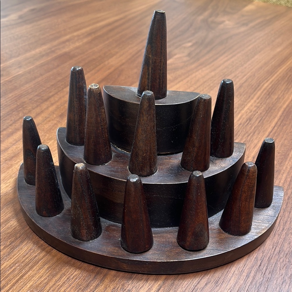 Wooden Ring Holder for 13 rings